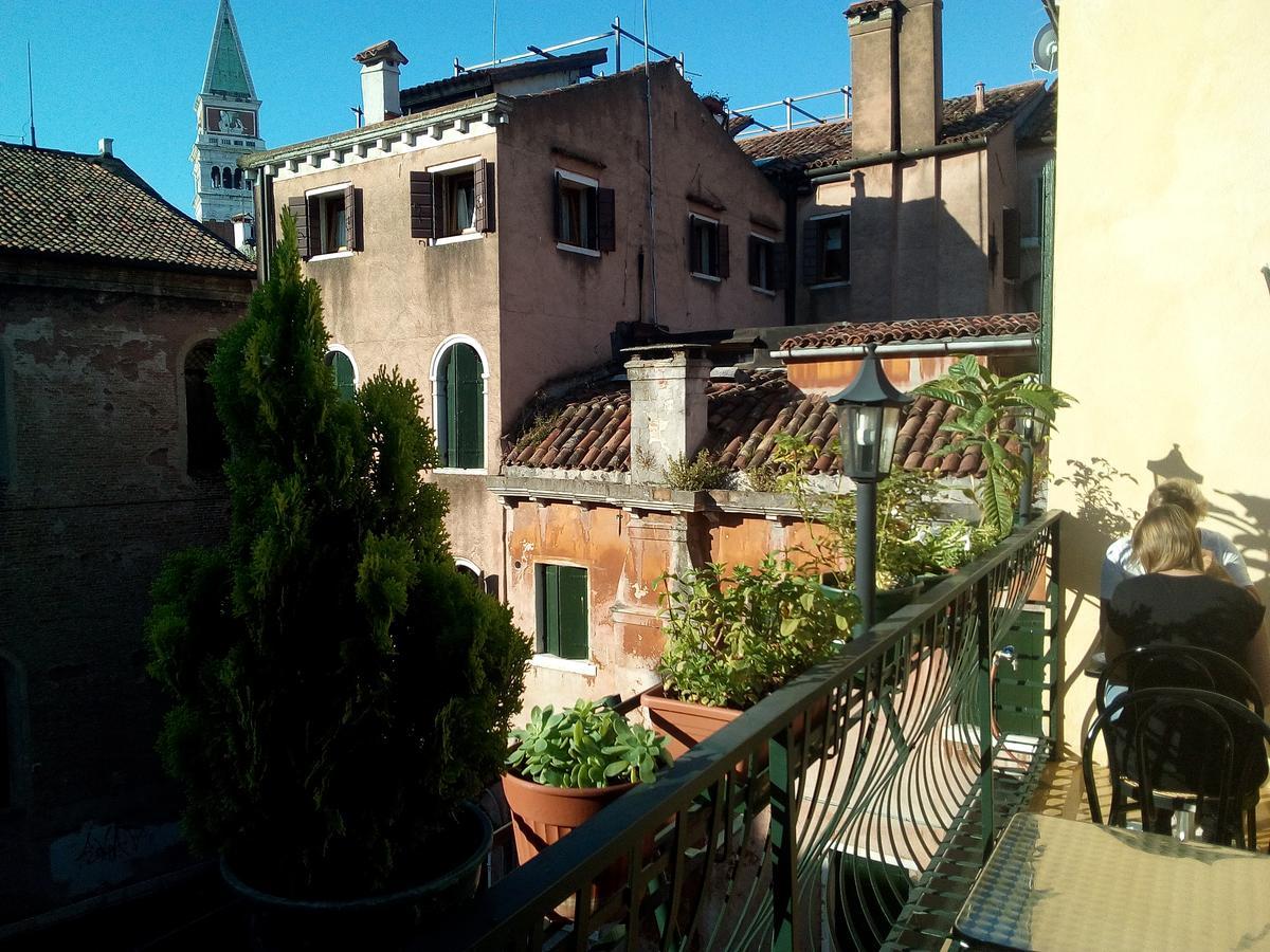 Hotel Citta Di Milano Venice Exterior photo